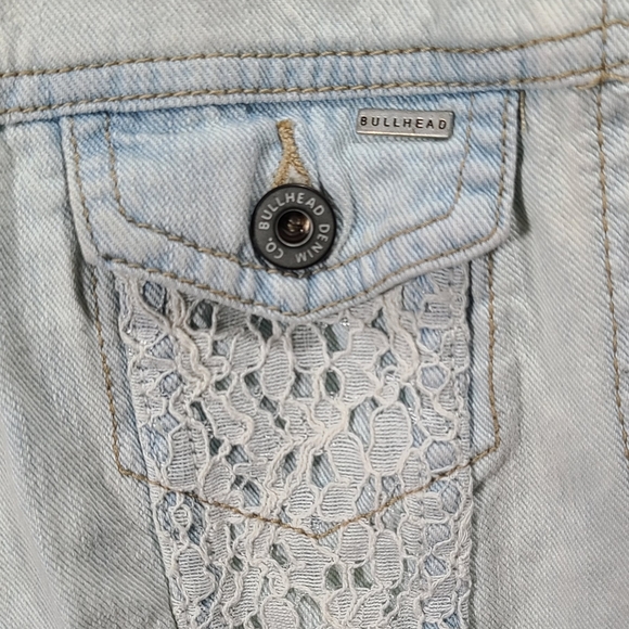 Bullhead Denim distressed Women's Vest - Picture 5 of 5
